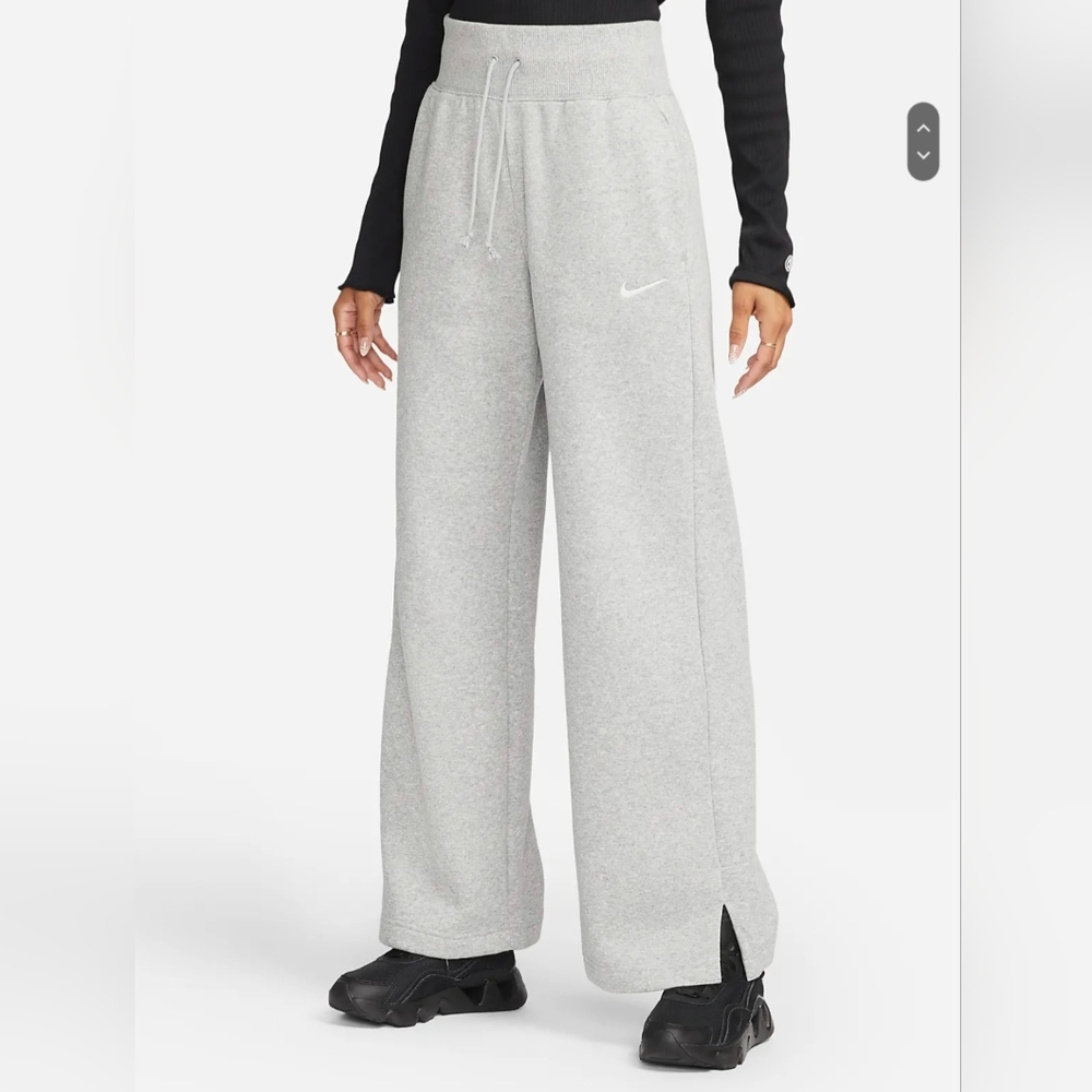 Nike Sportswear Phoenix FleeceWomen's High-Waisted Wide-Leg Sweatpants